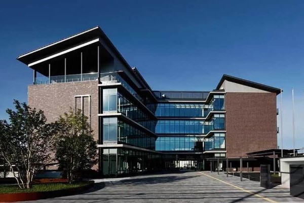 安来市役所新庁舎